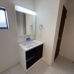 便利な三面鏡 (寝室)